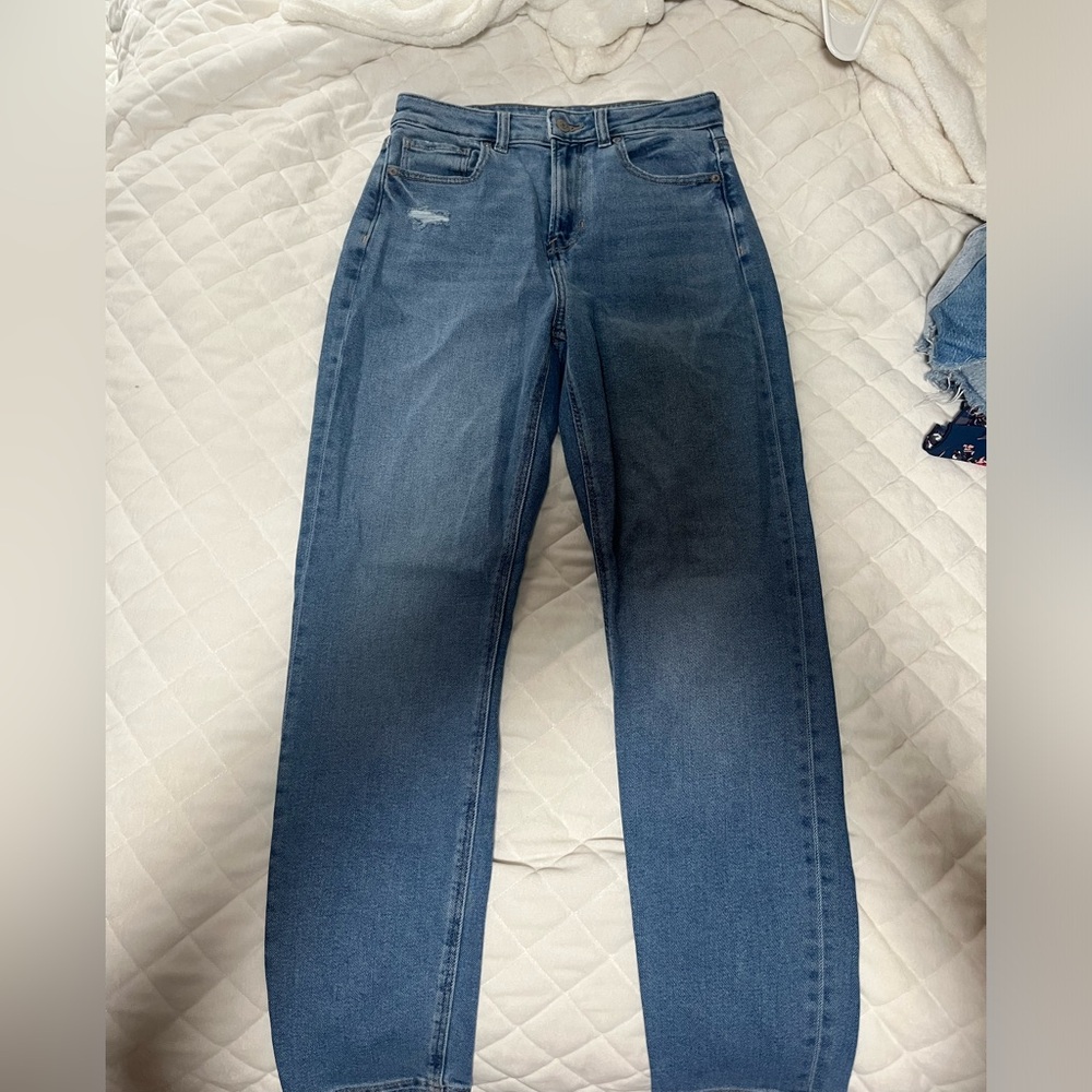 American eagle jeans size 4 barely worn